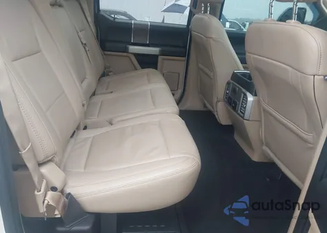 2017 Ford F-250 Lariat z USA, uszkodzony, nr VIN 1FT7W2BT0HEC94708